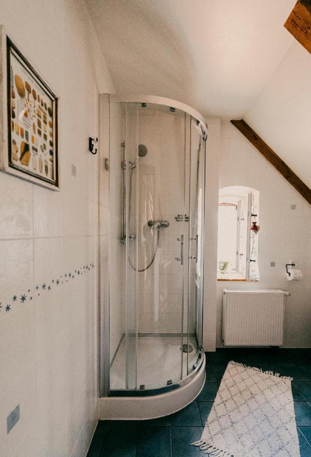 Dom Goscinny Stara Szkola Wysoka Wies Bagian luar foto